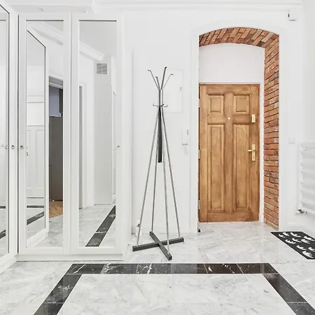 Family - 74m2 - Wapienna By Renters Apartment