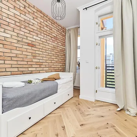 Family - 74m2 - Wapienna By Renters Apartment Wroclaw