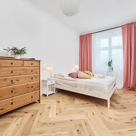 Family - 74m2 - Wapienna By Renters Apartment